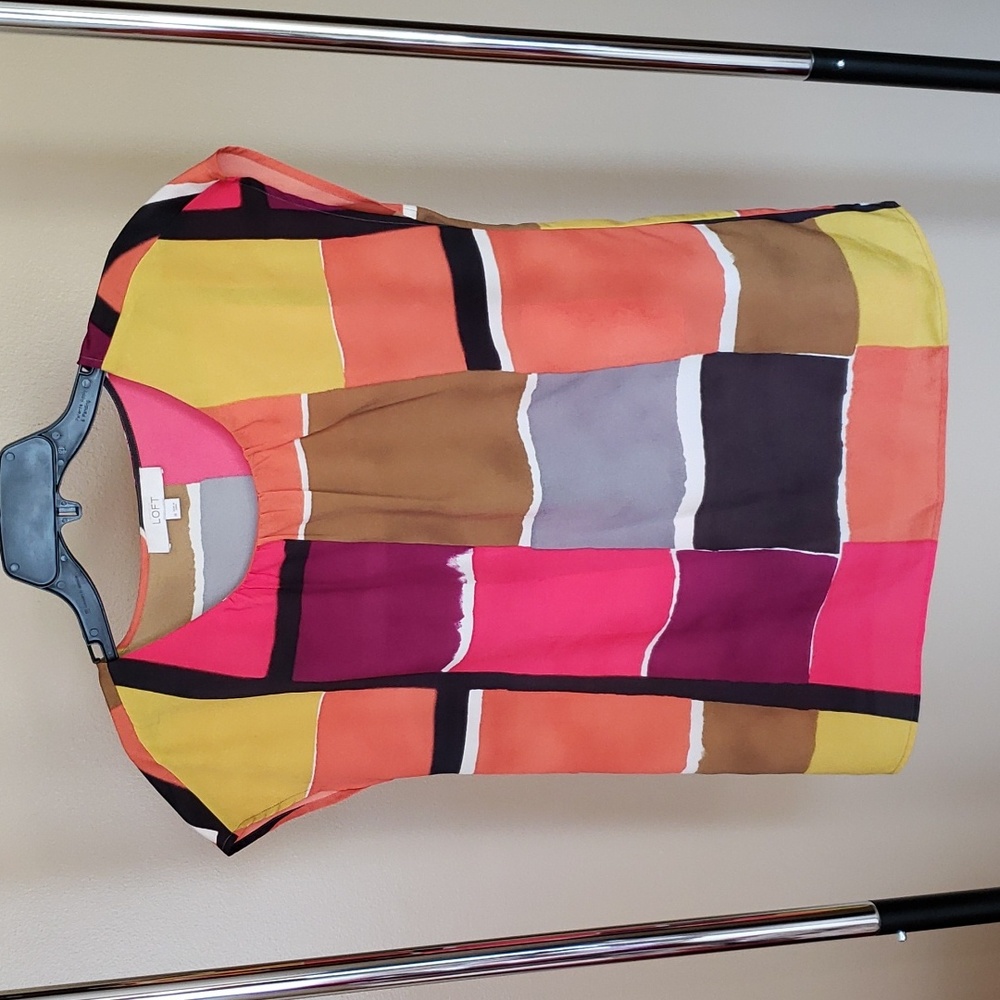 Loft Sleeveless Blouse